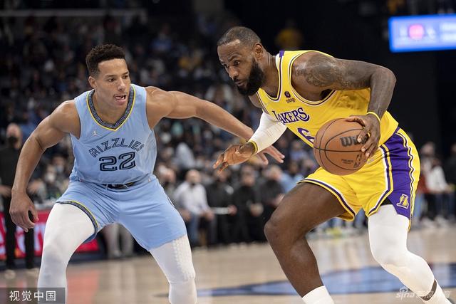 魔术加时险胜公牛 76人终结4连败送奇才6连败